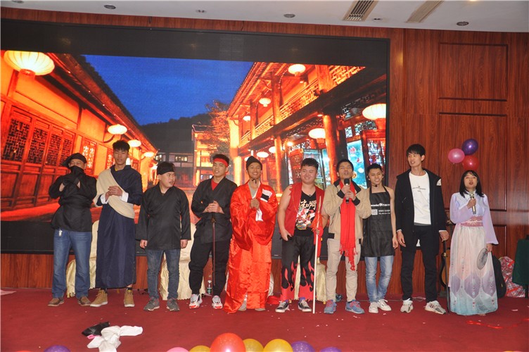 萬(wàn)磊人歡聚一堂，只為追逐2020“萬(wàn)磊夢(mèng)”！